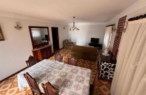 Anadia House | Pet-Friendly Casa dos Neto Santiago: Top-Rated Retreat!