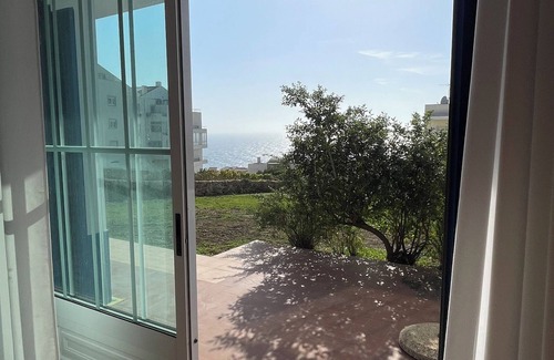 Ericeira Villa | Casa dos Pocinhos - 5 min walk from the center and sea view