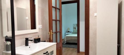 Sarria Apartment | Family-Friendly Retreat at Casa Dositeo - Rated 9.5/10!