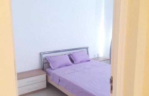 Mindelo House | Budget-Friendly Casa Duarte: Family and Kitchen Amenities