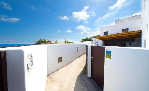 Piscita House | Pet-Friendly Escape at Casa Due Lune with Ocean Views