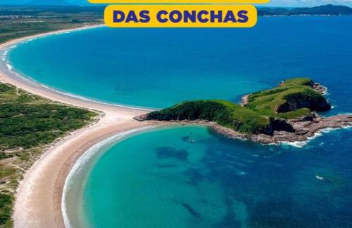 Jardim Flamboyant House | Casa Duplex: Oceanfront Retreat Steps from Praia do Forte