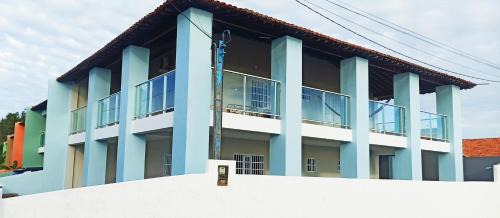 Luis Correia House | Beautiful Oceanfront Casa Duplex with Pool & Family Amenities