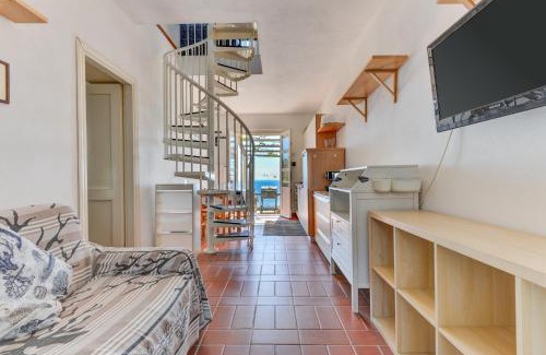 Chiessi Apartment | Discover Casa Ebaté: Pet-Friendly Retreat with High Ratings