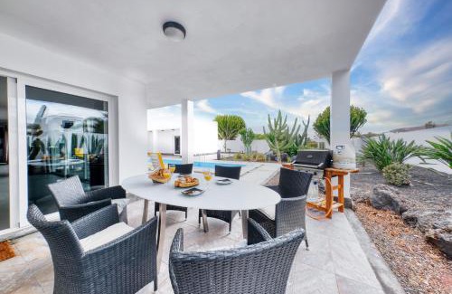 Charco del Palo House | Casa Eden: Relax in a Private Naturist Retreat with Pool