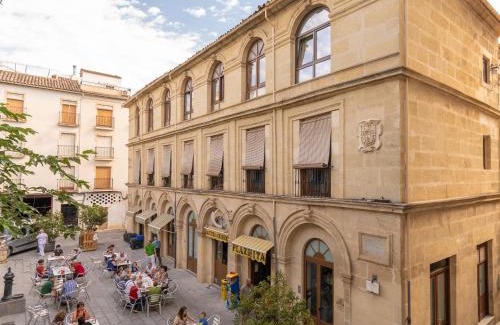 Alcala la Real Apartment | Inviting Casa el Aguardentero: Rated 9.4 with Family Amenities