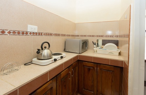 Old Havana Apartment | Pet-Friendly Casa El Balcon de Chacon with Ocean Views