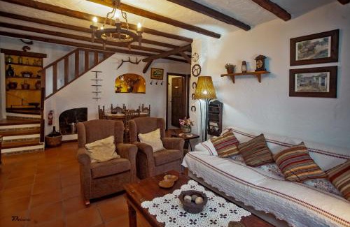 Benaocaz House | Discover Casa El Barbero 1810: Family-Friendly Oasis