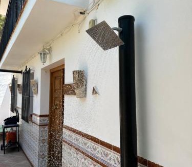 El Chorro Apartment | Scenic Casa El Chorro: A Family and Pet-Friendly Retreat