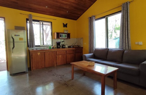 Marbella House | Casa el Coco: Ideal for Nature Lovers & Surfers