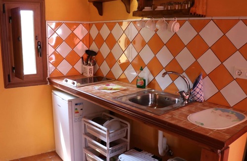 El Tanque Apartment | Guest Rated 10/10: Casa El Comisario Family Apartment