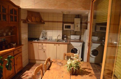 Fuentespalda House | Relax at CASA EL CORRAL - Rated 9/10, Pet-Friendly Stay