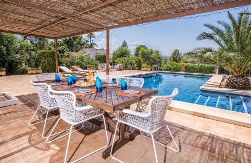 Ermita Villa | Discover Casa El Formet: Family-Friendly Retreat with Pool