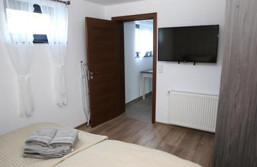 Agnita Apartment | Eco-Friendly Retreat at Casa El'Greco - Guest Rated 10/10