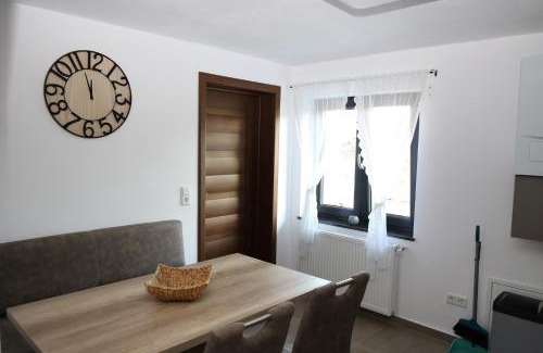 Agnita Apartment | Eco-Friendly Retreat at Casa El'Greco - Guest Rated 10/10