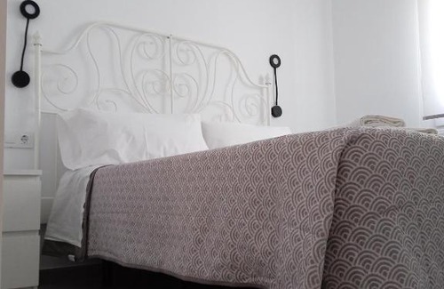 San Ambrosio Apartment | Top-Rated Casa El Hoyo: Pet-Friendly Retreat with Pool