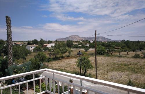 Velez Rubio House | Welcome to CASA EL LAUREL: A Pet-Friendly Retreat