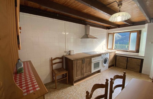 Prado House | Pet-Friendly Casa El Marizal 2 in Scenic Arriondas