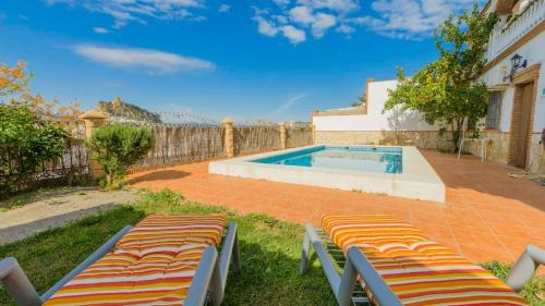 Montefrio Villa | Relaxing Family Getaway at Casa El Mirador Montefrio