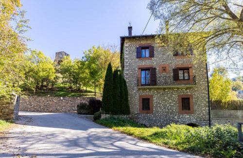 Bor Ski Chalet | Discover Casa El Molí de Bor: Guest Rated 9.8 in Cerdanya