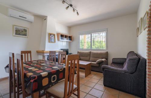 Arenas House | Relax at Casa el Moral: Family-Friendly with Pool & Hot Tub