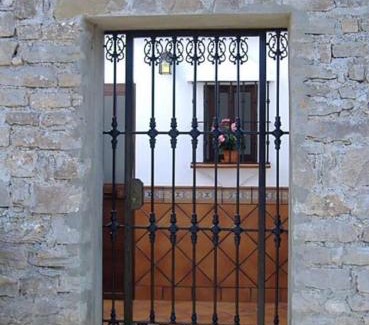Grazalema House | Discover Casa El Parque: Highly Rated with 8.7/10 Score