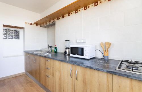 Valverde Apartment | Family-Friendly Getaway at Home2Book Casa El Rincón I