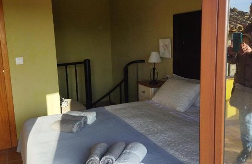 Salas Bajas House | Explore Casa el Sereno: Pet and Child Friendly Retreat