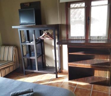 Salas Bajas House | Explore Casa el Sereno: Pet and Child Friendly Retreat
