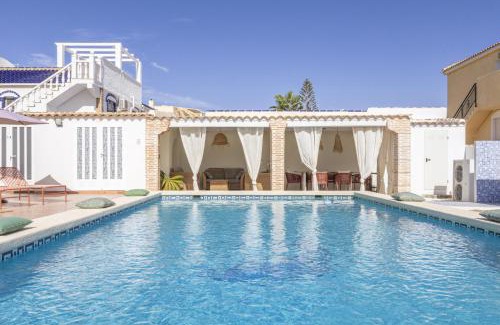 Mazarron House | Relax at Casa El Sole - Family-Friendly with Pool Access