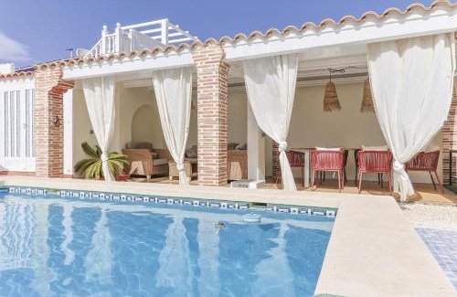 Mazarron House | Relax at Casa El Sole - Family-Friendly with Pool Access