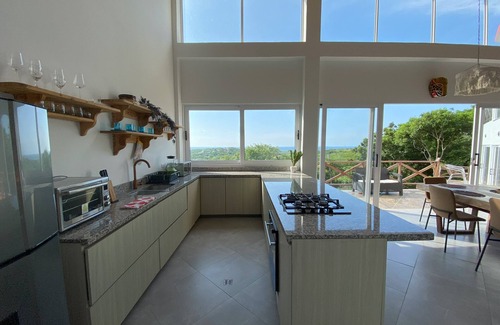 Tubara House | Discover Casa el Susurro: Pool, Spa & Pet-Friendly Stay