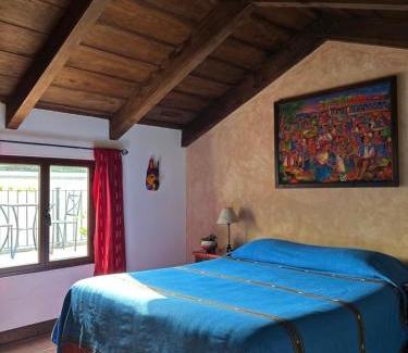 Antigua Guatemala Bed & Breakfast | Top-Rated Casa Elena: Family & Accessibility Focused Stay