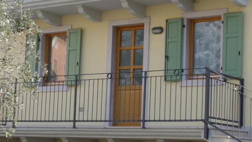 Pietramurata Apartment | Family-Friendly Retreat at Casa Elisa - Rated 9.4/10