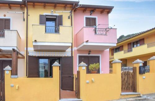 Viddalba Apartment | Discover Casa Elisa: Oceanfront Retreat with Pool & Spa