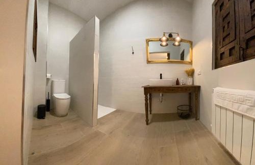Almagro Apartment | Discover Casa Elsa Almagro: Rated 9.9/10 with Pool & Kitchen