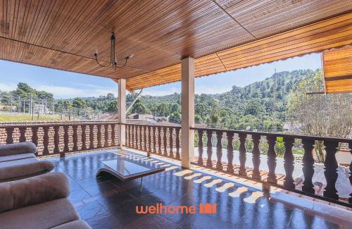 Vila Albertina House | Family-Friendly Getaway at Linda Casa in Campos do Jordao