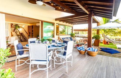Praia dos Carneiros House | Inviting Casa em Carneiros with Pool & Ocean Views