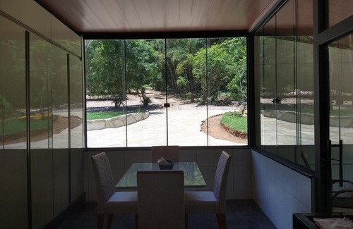 Alto Paraiso de Goias Apartment | Relaxing Getaway at Casa em Chácara with River Access