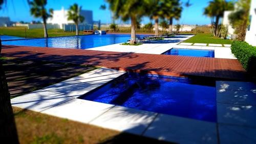 Xangri-La House | Pet-Friendly Oasis with Ocean View in Xangri-lá