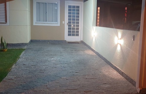 Jacarei House | Casa em condomínio