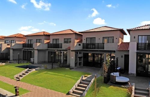 Buzios House | Casa em Condomínio Clube - Ar condicionado - Piscina