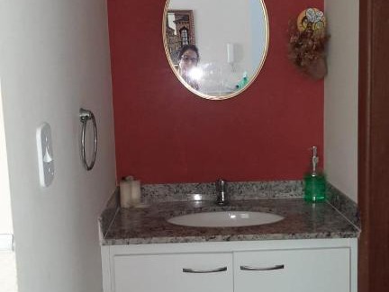 Portinho House | Comfortable Casa in Gated Community with Parking Access