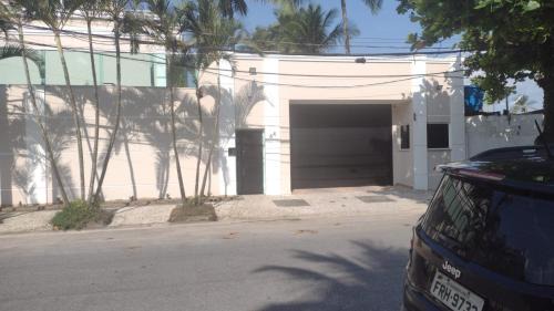 Santos House | Beachfront Casa with Pool and Pet-Friendly Perks