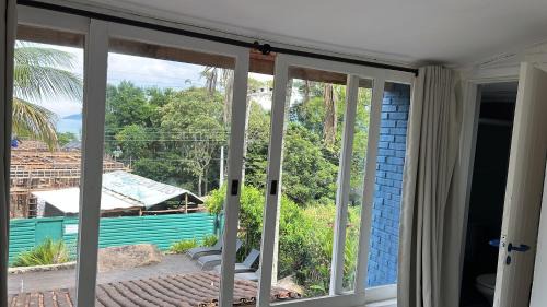 Sao Pedro House | Inviting Holiday Homes with Ocean View in Ilhabela, Brazil