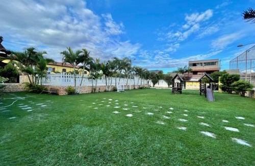 Sao Cristovao House | Relax at Casa with Pool and 24-Hour Security Access