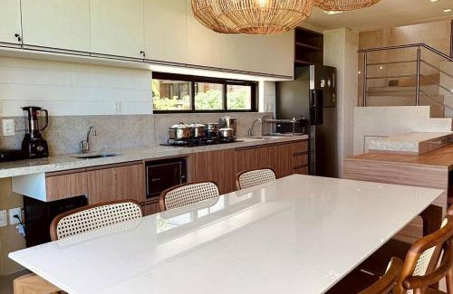 Flecheiras Apartment | Oceanfront Casa em Flecheiras with Pool & Hot Tub