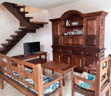 Tucuns House | Cozy Casa em Tucuns: Oceanfront, Pet-Friendly Retreat