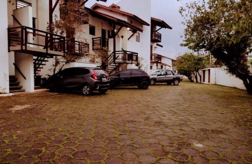 Saco da Ribeira Apartment | Pet-Friendly Casa em Ubatuba with Ocean View & Pool