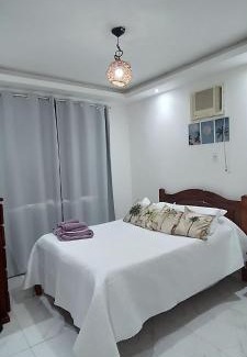 Tamoios House | Unwind at Casa em Unamar with Private Pool and Pets Welcome